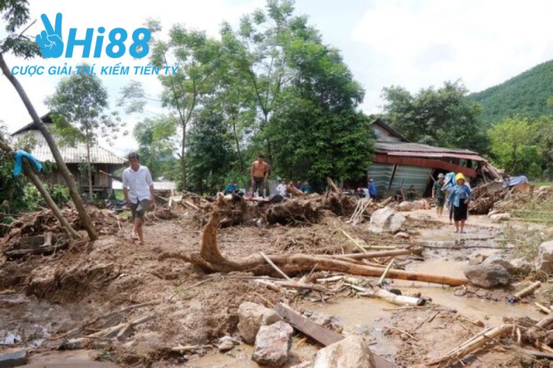 Hoạt động từ thiện của Hi88 - Chung sức vì cộng đồng 3 Hi88 ủng hộ nạn nhân thiên tai